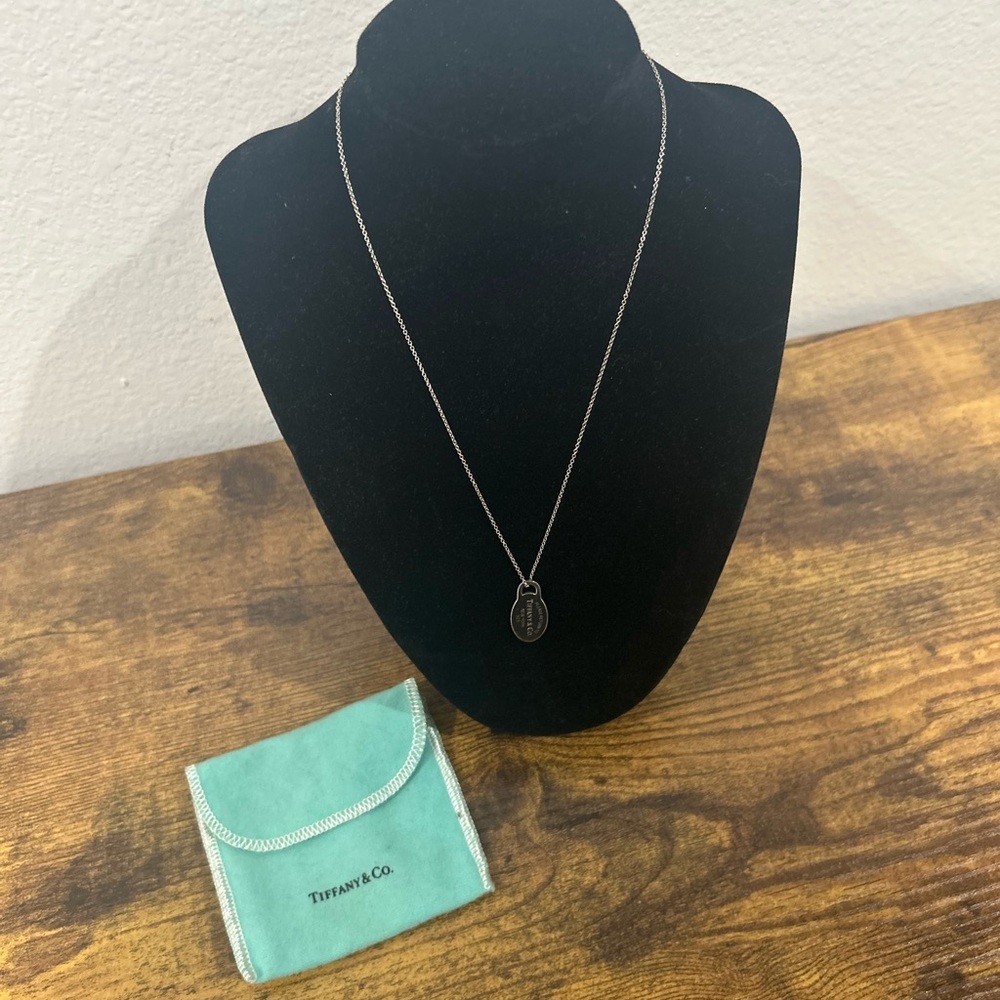 Tiffany & Co. Silver Pendant Necklace